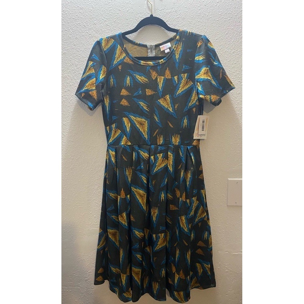 LuLaRoe Amelia Dress Women Large Black Blue‎ Gold Geometric NWT Short Sleeve Zip